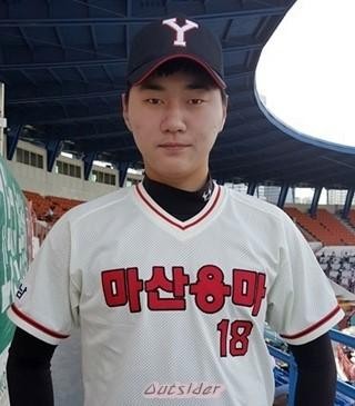 투수_1_정현.jpg