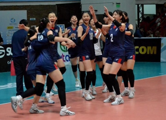 Koreacelebratesitsfirstvictory.jpg