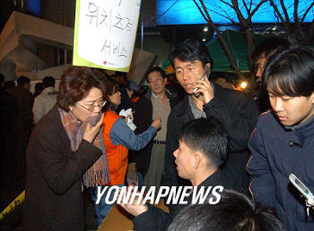 휴대폰으로라도 찾고 싶어...