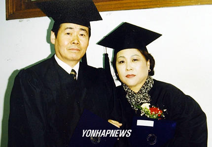 무료 이발봉사 25년 `가위손 가족