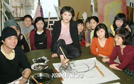 구족화가 오순이씨