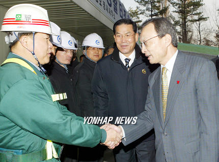 이총리,국민임대주택 건설현장 방문.