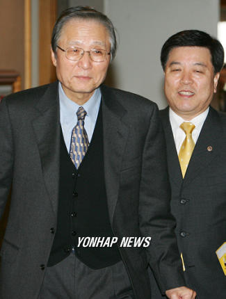 대우종합기계 두산重에 매각