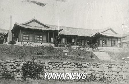 이화학당 한옥교사 이대 캠퍼스에 복원