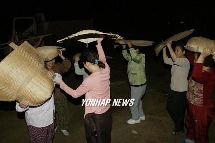 농촌 어르신들 `웰빙 춤바람