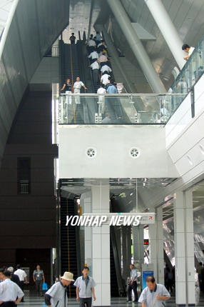 창원컨벤션센터 안전시설 보완 시급