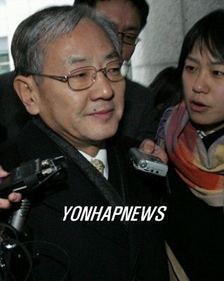문신용 논문 잘못됐다면 모든 연구 재검증해야