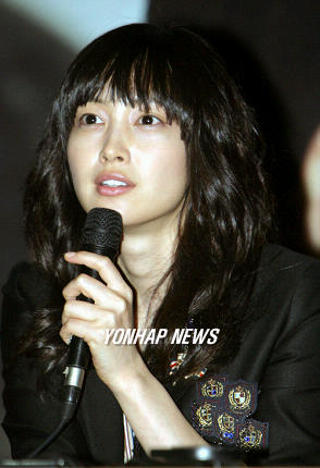 영화 우리들의 행복한 시간 여주인공 이나영
