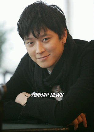 영화 우리들의 행복한 시간의 강동원