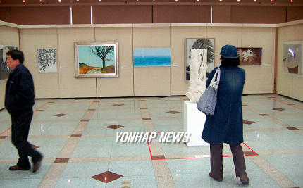 부산진구청 청사내에 작은 미술관