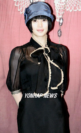 1930년대의 모던걸이 된 김혜수