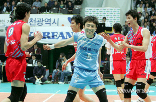 현대 잘 나갑니다.