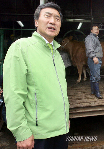 손학규 대표 축산물공판장 방문