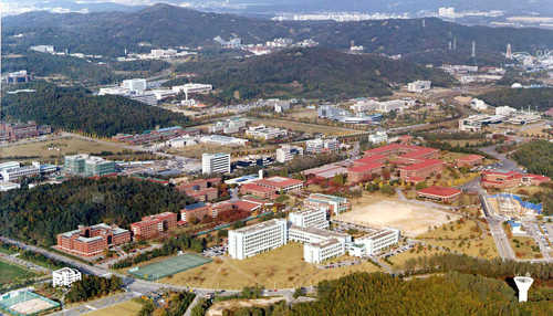 <출범 30년 최대 위기의 `대덕연구단지>
