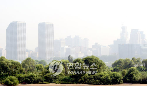 연무에 빠진 서울