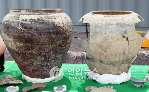 풍납토성에서 발굴된 전문도기