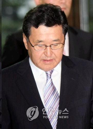 현대아산 사장, 고 정몽헌 회장 추모식 참석차 방북(종합)