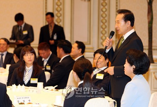 이 대통령 장애인올림픽 선수단 환영 오찬