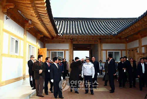 한옥의 전당 화천군 한옥학교 문열어