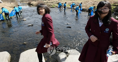 물을 청소합시다.