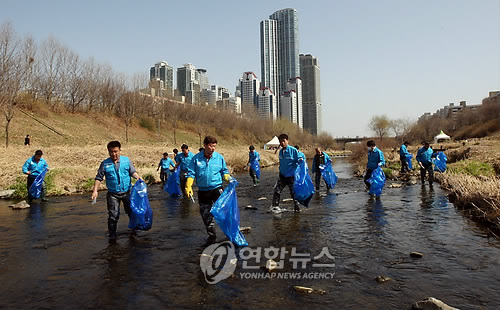 물을 청소합시다.