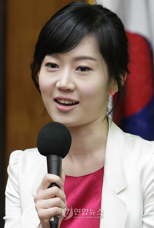 '뉴스9 스포츠'의 엄지인 아나운서