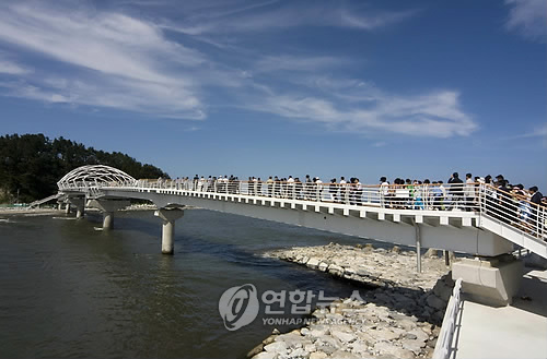 강릉 솔바람 다리 걸어요