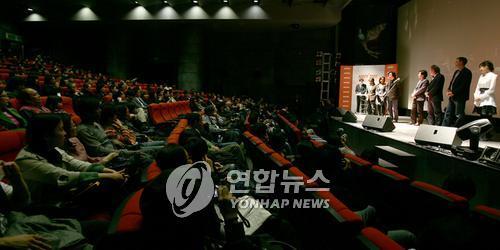 영화사 백두대간 씨네큐브 운영 접어
