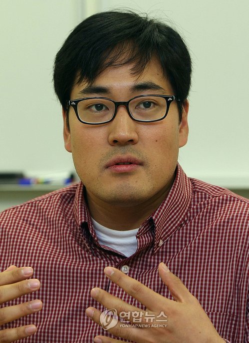 구글 텍스트 큐브, 유저포럼 통해 사용자와 직접소통