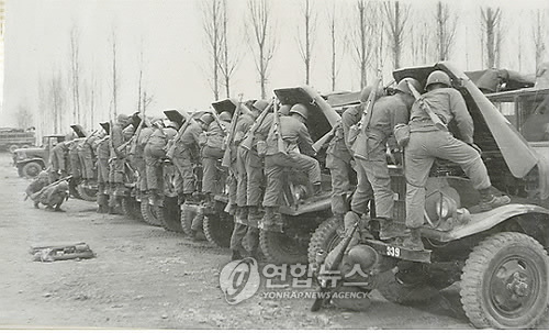 차량설비 실습하는 육군3사관학교 생도들