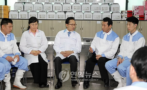 이 대통령 떡공장 직원 간담회