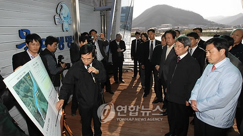 물금취수장 방문한 정운찬 총리