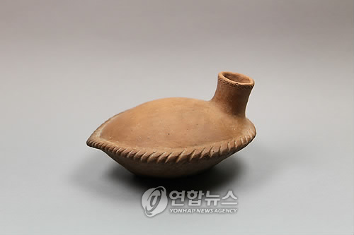홍산문화 특징 보여주는 토기