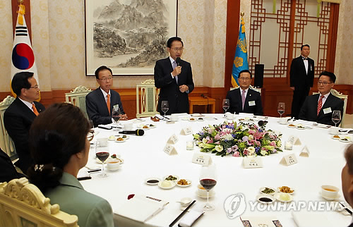 이 대통령, 국회 지도부와 만찬회동
