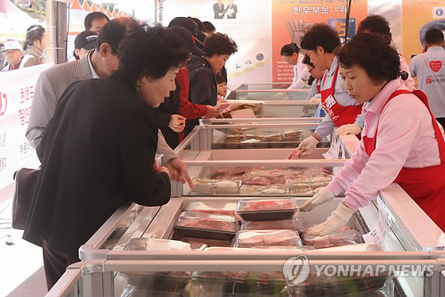 횡성한우 맛 `최고, 관광객 몰려