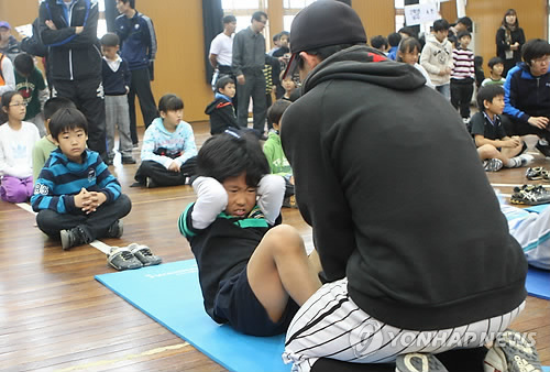 <카메라뉴스> 초등생 튼튼체력 만들기