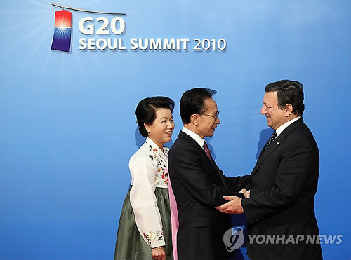 <G20> 이 대통령 내외와 EU 집행위원장