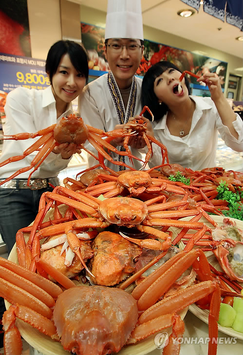 동해안 붉은대게 맛보세요!