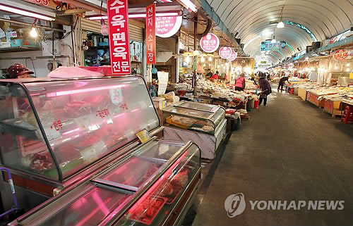 썰렁한 재래시장..개점 휴업