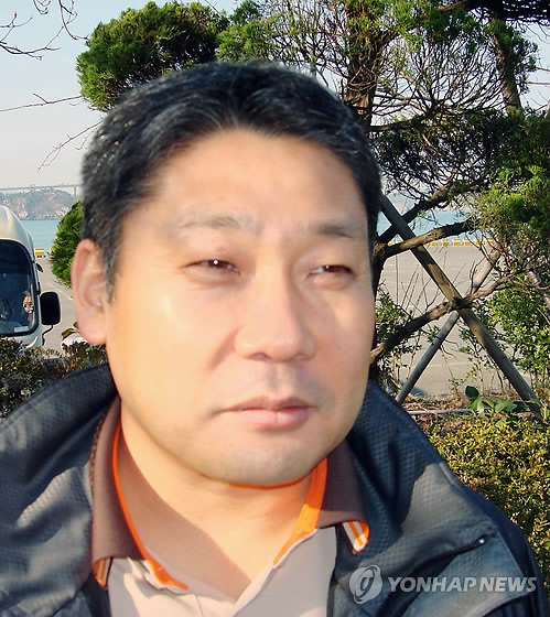 <사람들> 꾸지뽕 푹 빠진 40대 경제학 박사