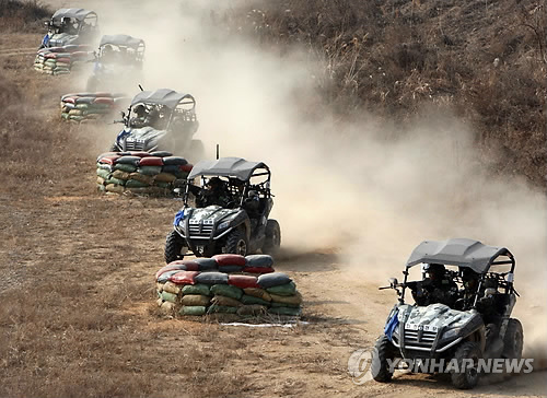 육군, DMZ 최전방사단에 산악용 오토바이크 보급