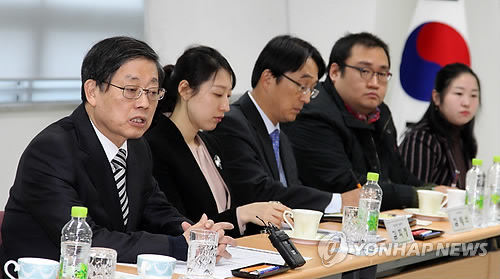 청소년상담지원센터 방문한 김총리