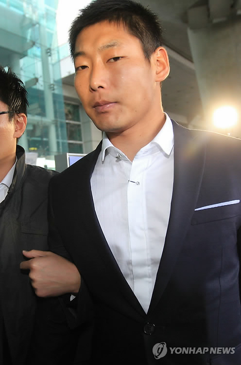 LG 박현준 귀국
