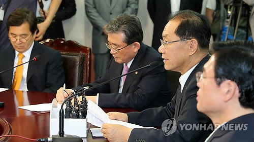 황우여 학력타파 취업시스템 완성에 속력