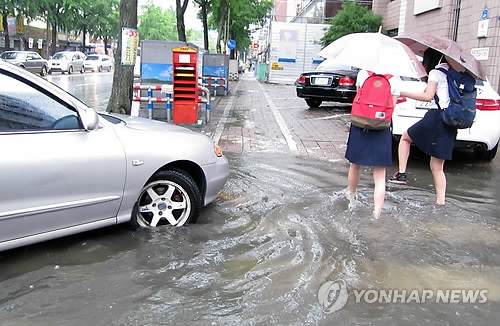힘겨운 등굣길