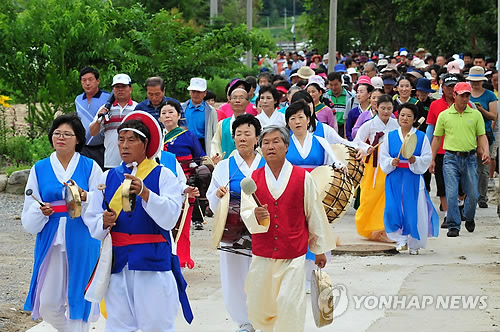 만든곳: 한국 네티즌본부 카페