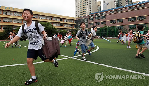 초등학교 방학‥이제 내 세상