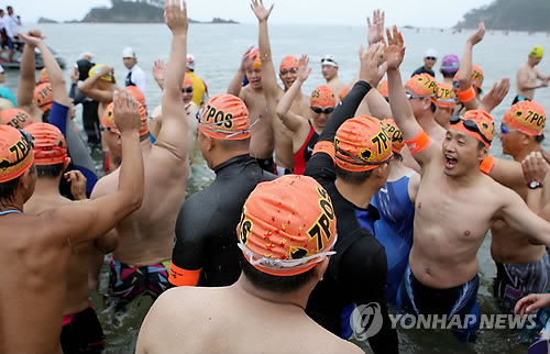 만든곳: 한국 네티즌본부 카페