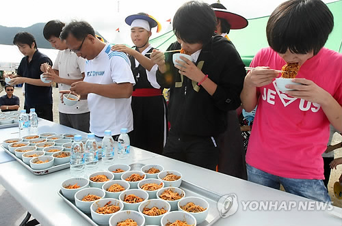 맛있는 닭갈비ㆍ막국수 축제
