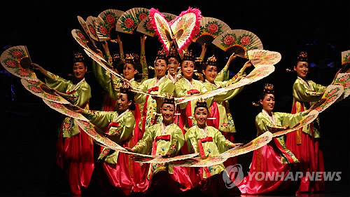 지자체 예술단, 문화 외교사절로 나섰다